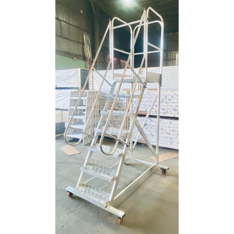 Aluminum Ladder 11 Steps 250kg | ALT/SCF WHSE LDR 110