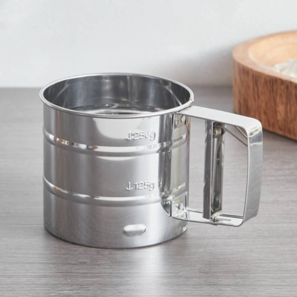 HOMEBOX | Metal Flour Sifter - 9.5 cm | 156821474