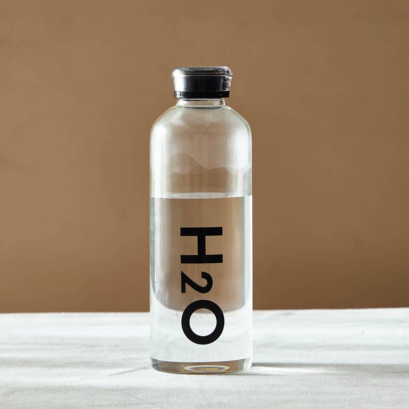 HOMEBOX | Orchid Borosilicate Glass Bottle - 1 L | 166912933